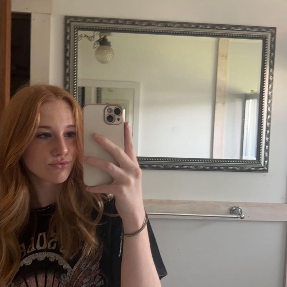 Meet your Posher, Dottie